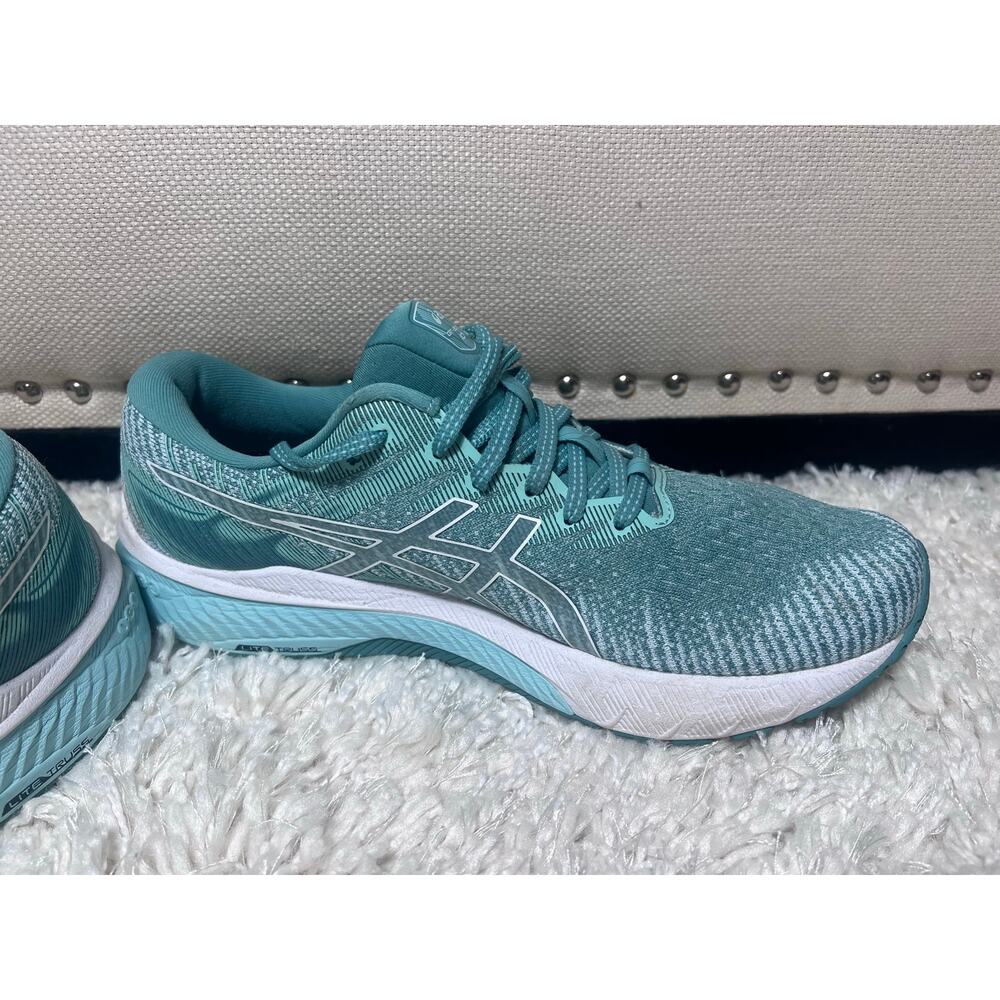 ASICS GT-2000 10 Women's Sz 11 Sage Green Running Shoe Gel 2022 - 1012B045-300 - Picture 4 of 11